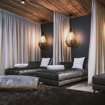 Ruhebereich im Rooftop Spa im Margarethenstein Boutique Hotel & Apartment Kaprun